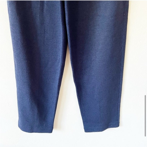 St. John Collection Sweater Set - Picture 10 of 11